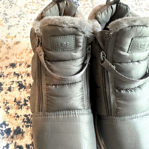 UGG Snow Booties - Picture 5 of 5
